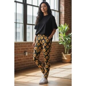 No Boundaries Women's Leggings Sun Flower Size XL 81% Polyester